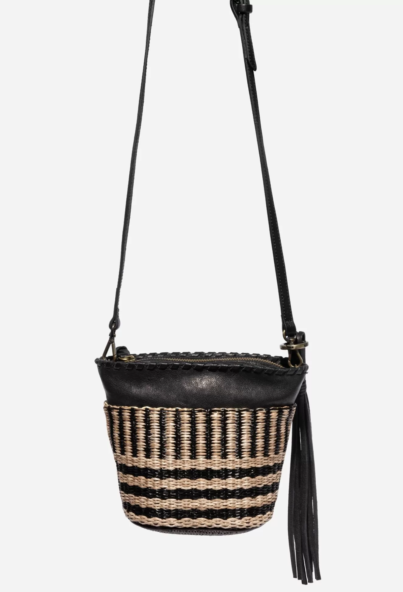 Handbags>Johnny Was Banda Crochet Bucket Bag Natural