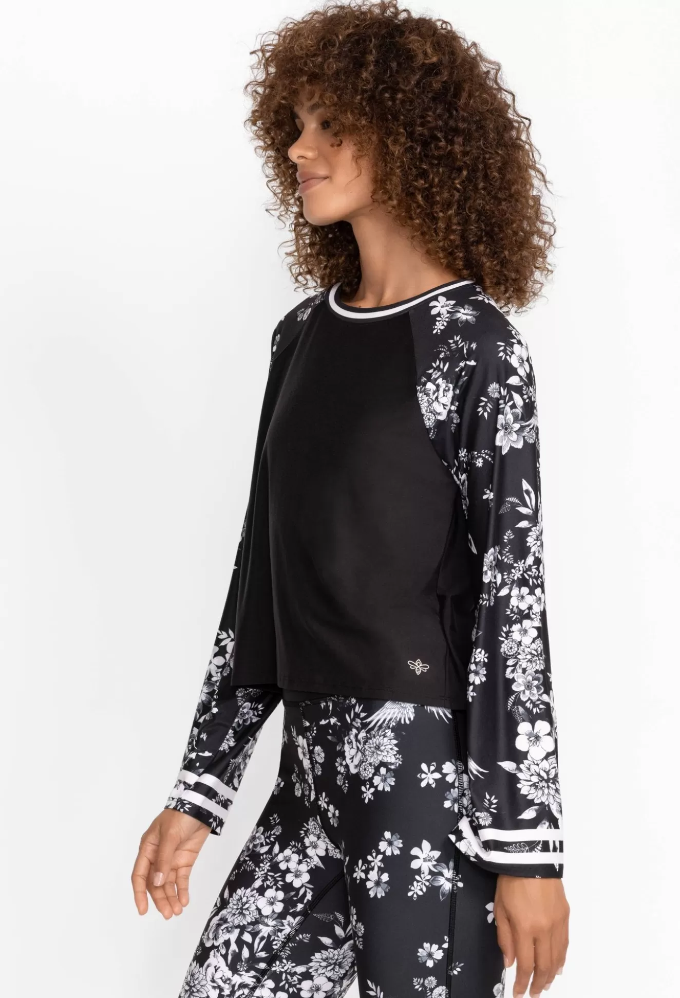 Active>Johnny Was Bee Active Kimono Sleeve Swing Tee Charcoal Dreamer