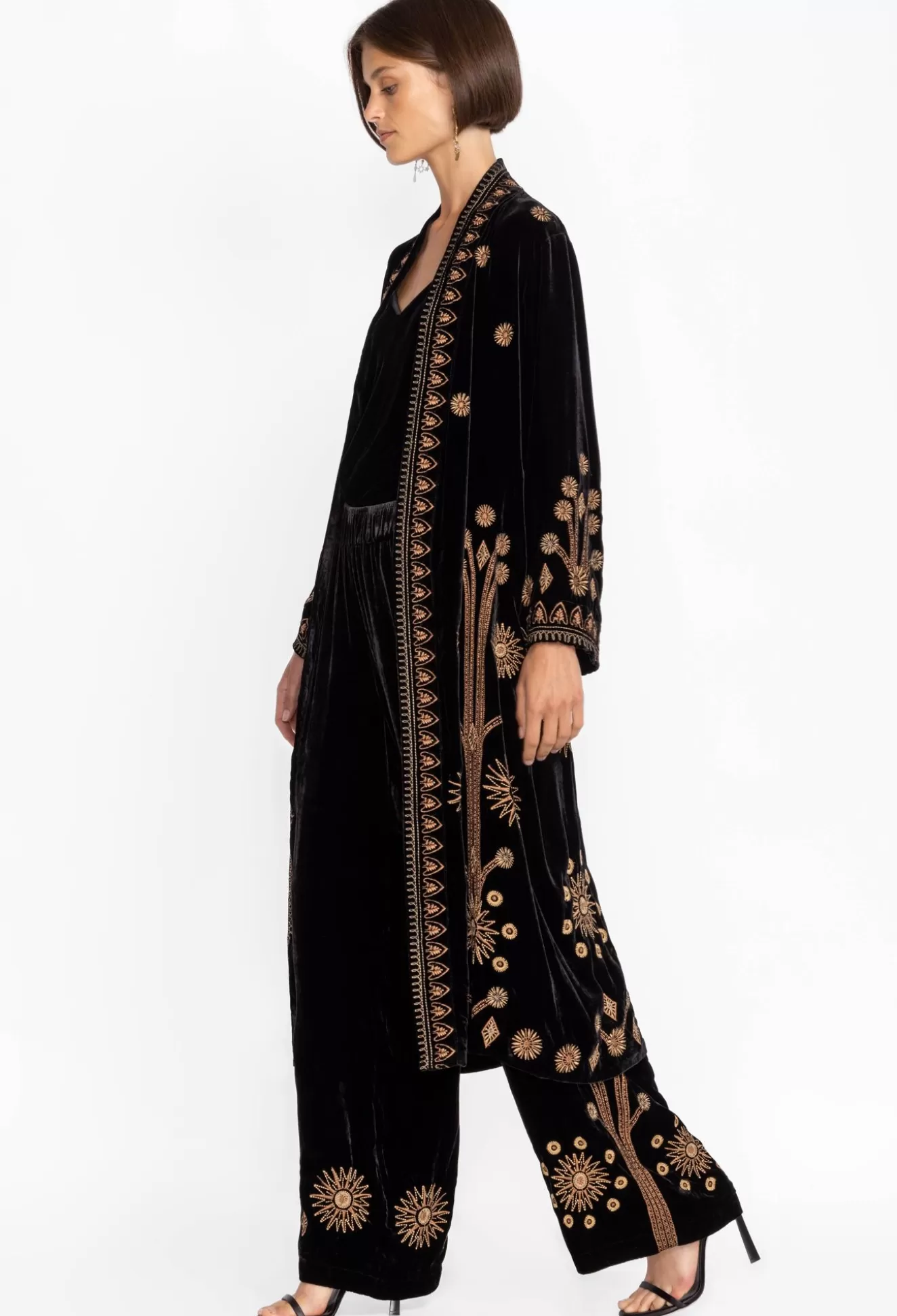 Kimonos>Johnny Was Heidi Velvet Kimono Coat Black