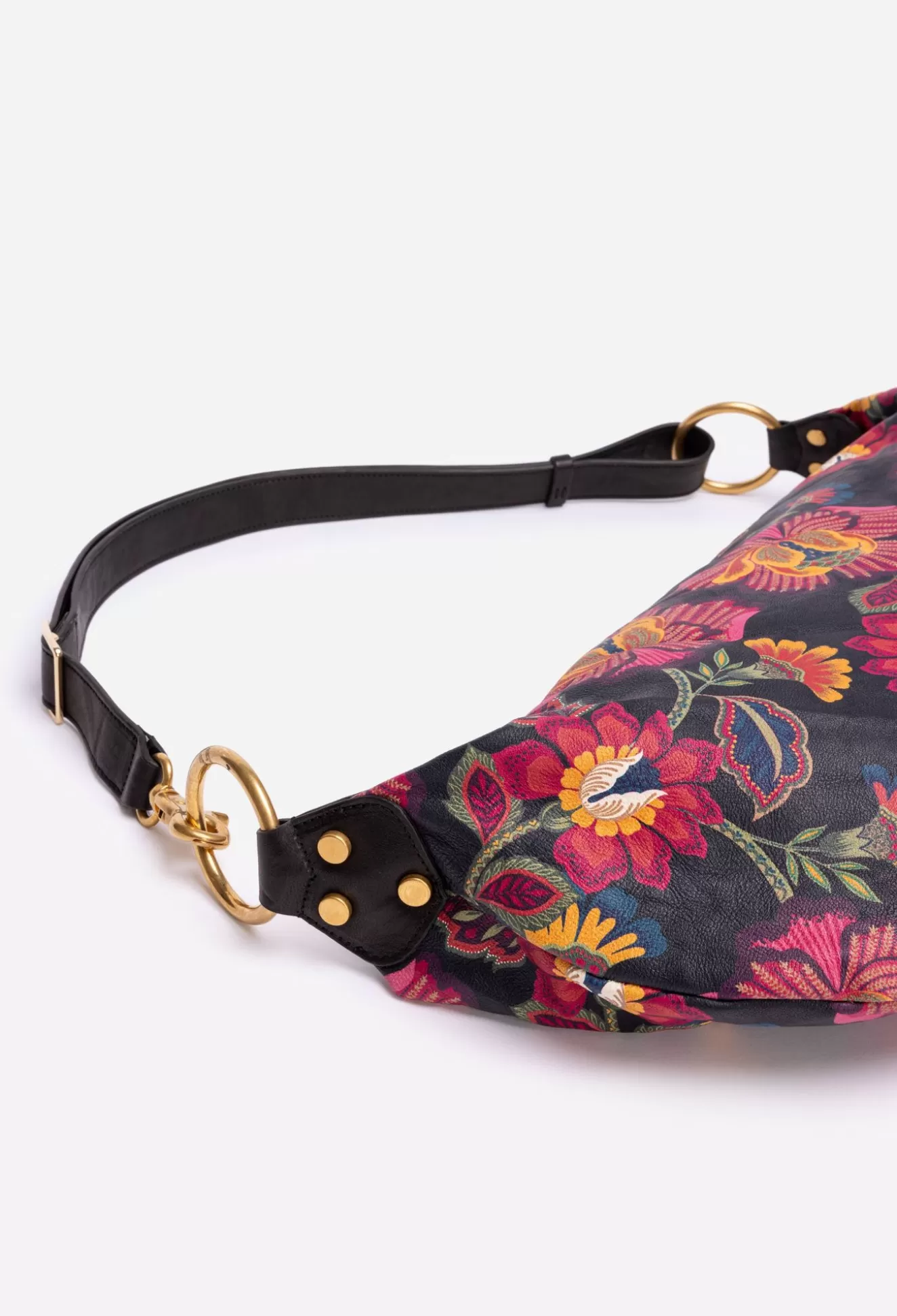 Handbags>Johnny Was Italian Leather Faithful Bag Sidonia
