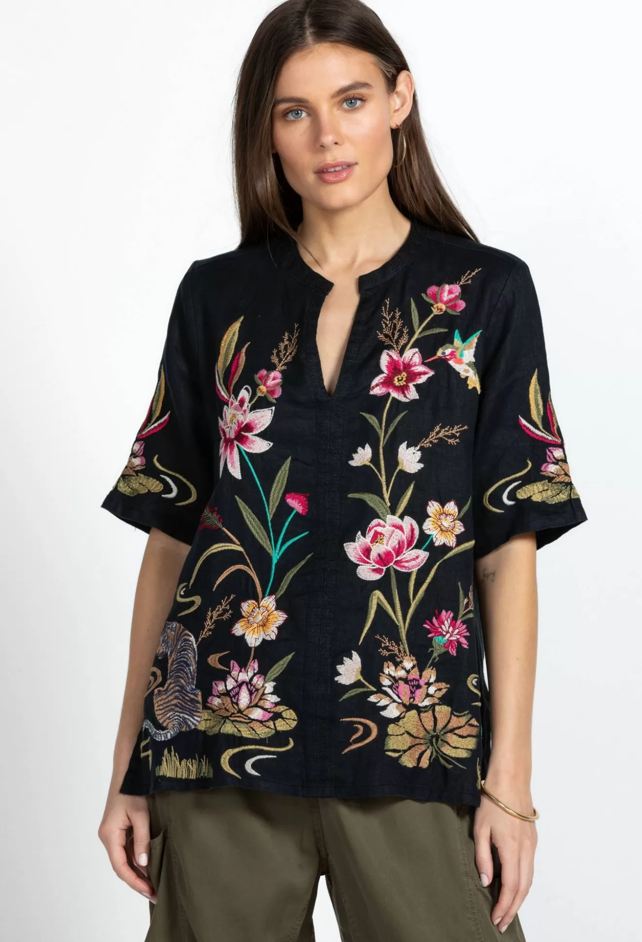 Tops>Johnny Was Maisie Easy V-Neck Top Black