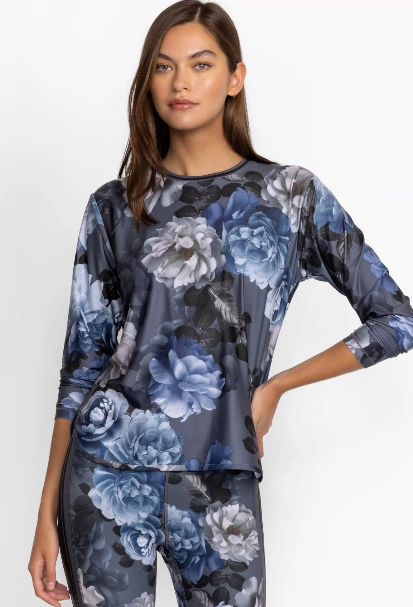 Active>Johnny Was Oversize Crop L/S Tee Grey Peony