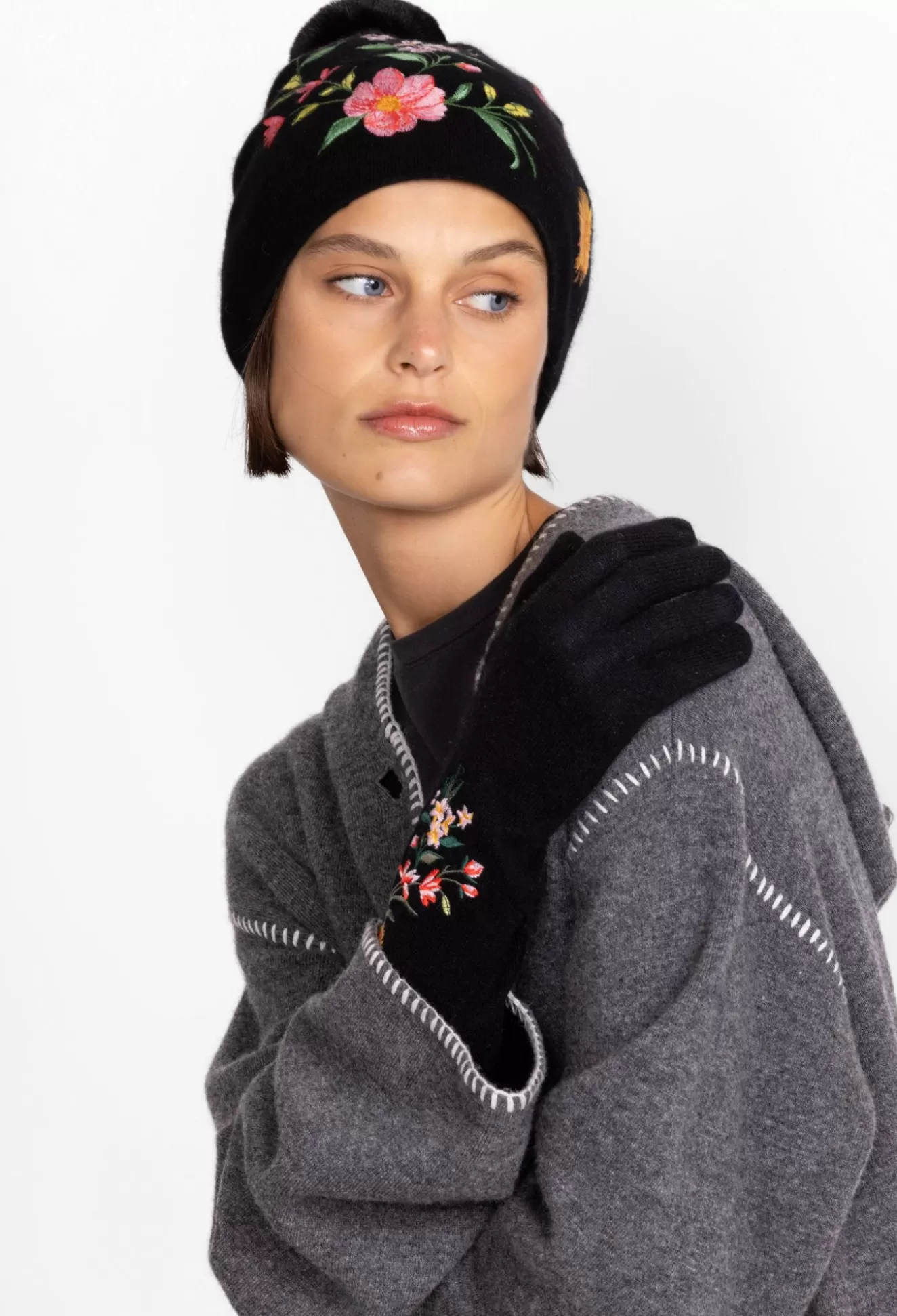 Fashion Accessories>Johnny Was Vista Embroidered Gloves Black